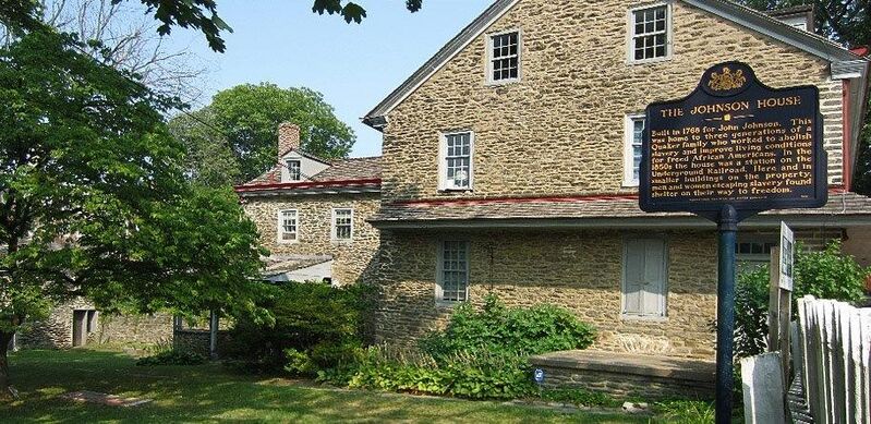 File:JohnsonHouseHistoricSite.jpg